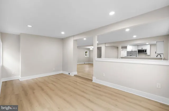 a view of an empty room with window