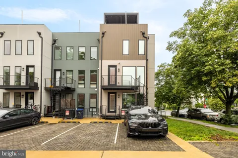 $875,000 | 4129 8th Street Northwest, Unit 1, Washington, DC 20011