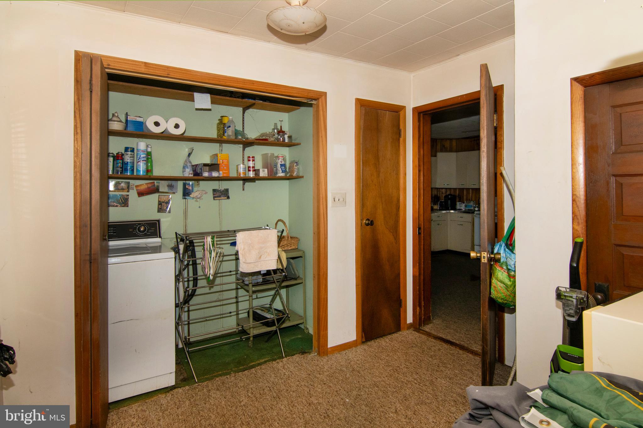 266 Passaic Avenue Thorofare, NJ 08086 - Photo 16 of 53 a view of workspace