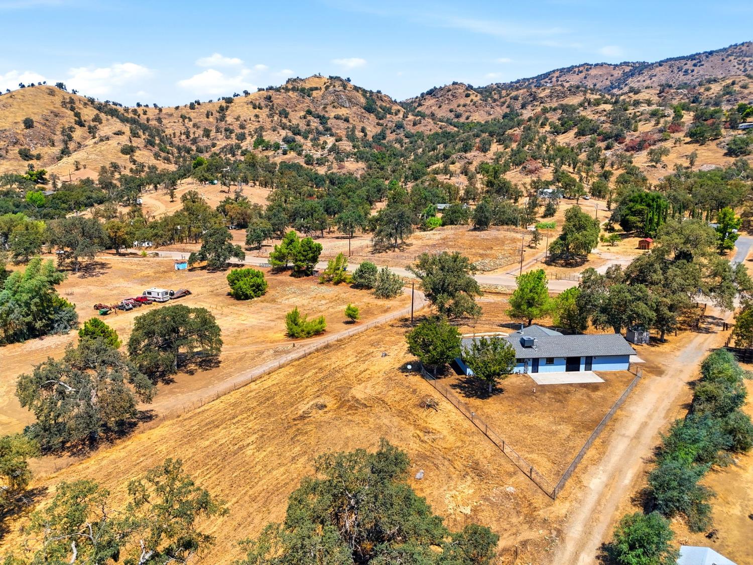 37307 Mistletoe Road Yokuts Valley, CA 93675 - Photo 44 of 47 Gallery Image 44