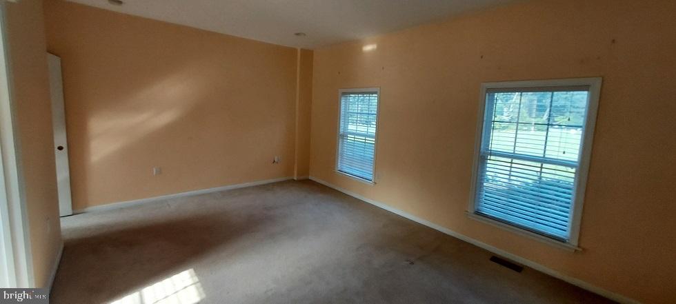21700 Slidell Road Boyds, MD 20841 - Photo 15 of 45 Main level bedroom