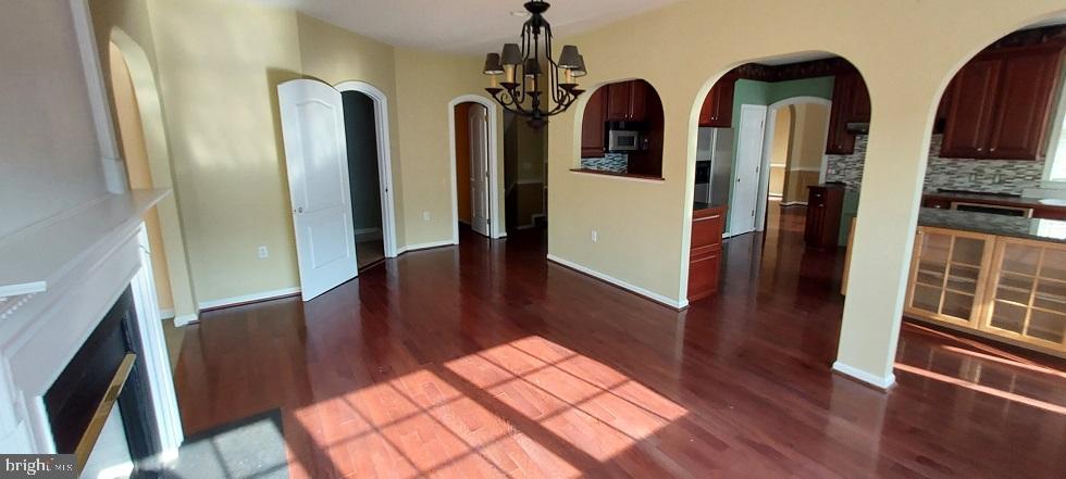 21700 Slidell Road Boyds, MD 20841 - Photo 21 of 45 Second dining area