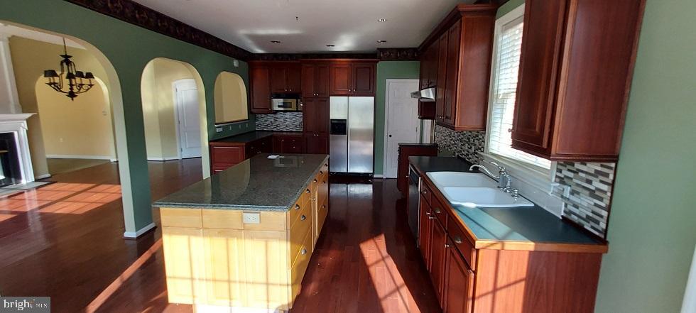 21700 Slidell Road Boyds, MD 20841 - Photo 23 of 45 Kitchen
