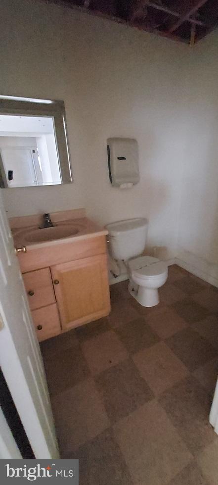 21700 Slidell Road Boyds, MD 20841 - Photo 41 of 45 Lower level half bath