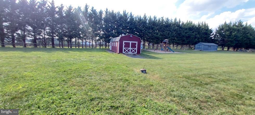21700 Slidell Road Boyds, MD 20841 - Photo 6 of 45 Large shed