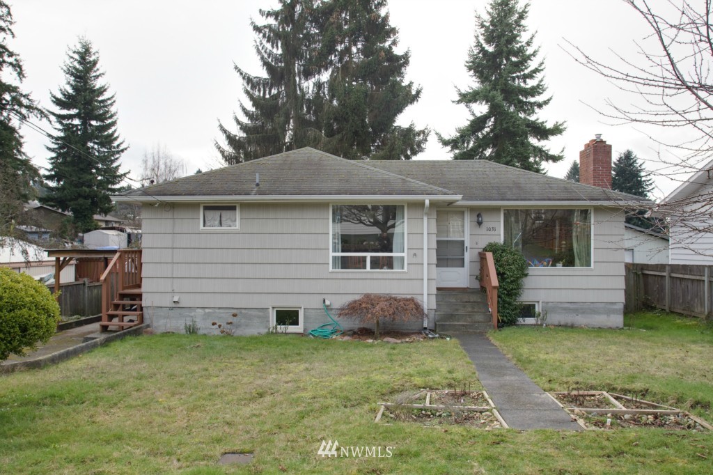 1031 Southwest 117th Street Seattle, WA 98146 - Photo 1 of 8 Gallery Image 1