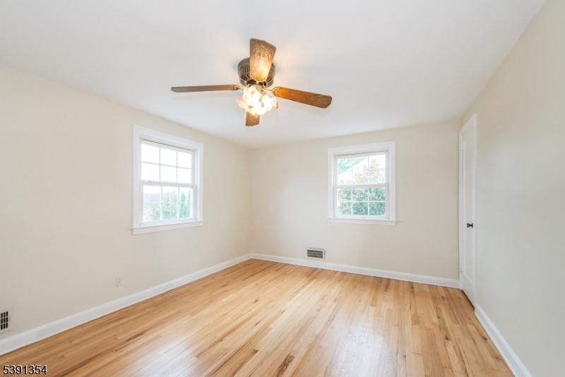 70 Gerard Road Nutley, NJ 07110 - Photo 20 of 26