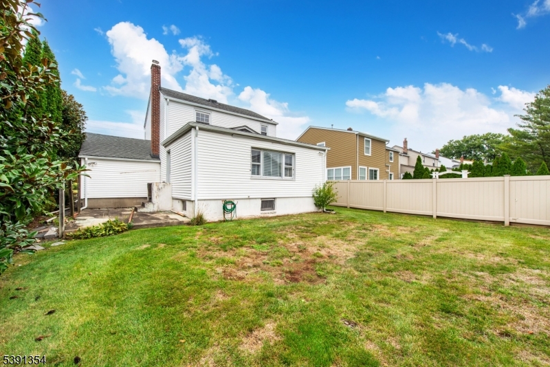 70 Gerard Road Nutley, NJ 07110 - Photo 24 of 26