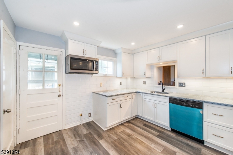 70 Gerard Road Nutley, NJ 07110 - Photo 9 of 26