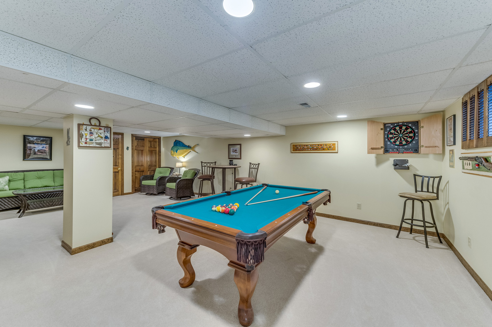 628 North Tyler Road St. Charles, IL 60174 - Photo 29 of 38