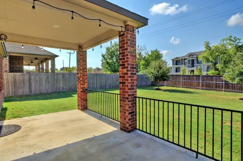 $450,000 | 7105 Nutria Run, Austin, TX 78744