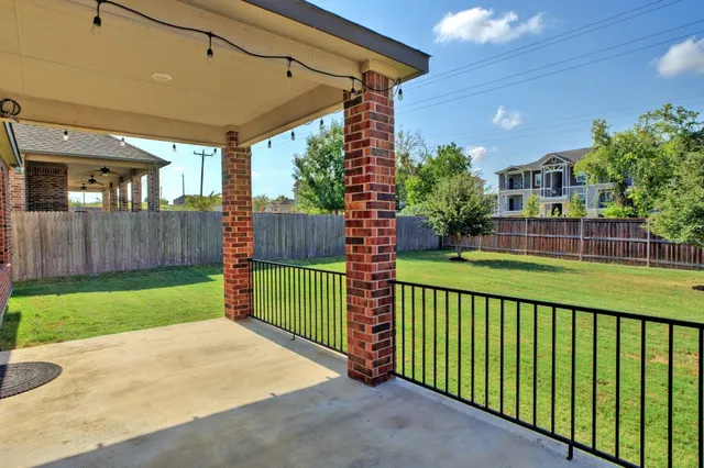 $450,000 | 7105 Nutria Run, Austin, TX 78744