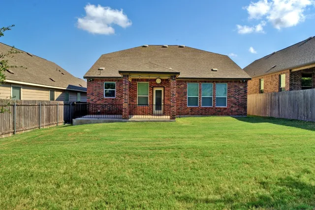 $450,000 | 7105 Nutria Run, Austin, TX 78744