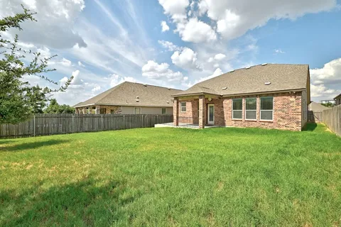 $450,000 | 7105 Nutria Run, Austin, TX 78744