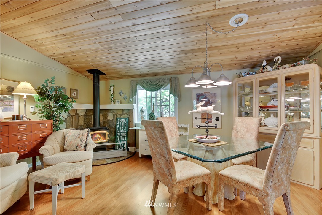 7435 Delphi Road Southwest Olympia, WA 98512 - Photo 6 of 24 Gallery Image 6