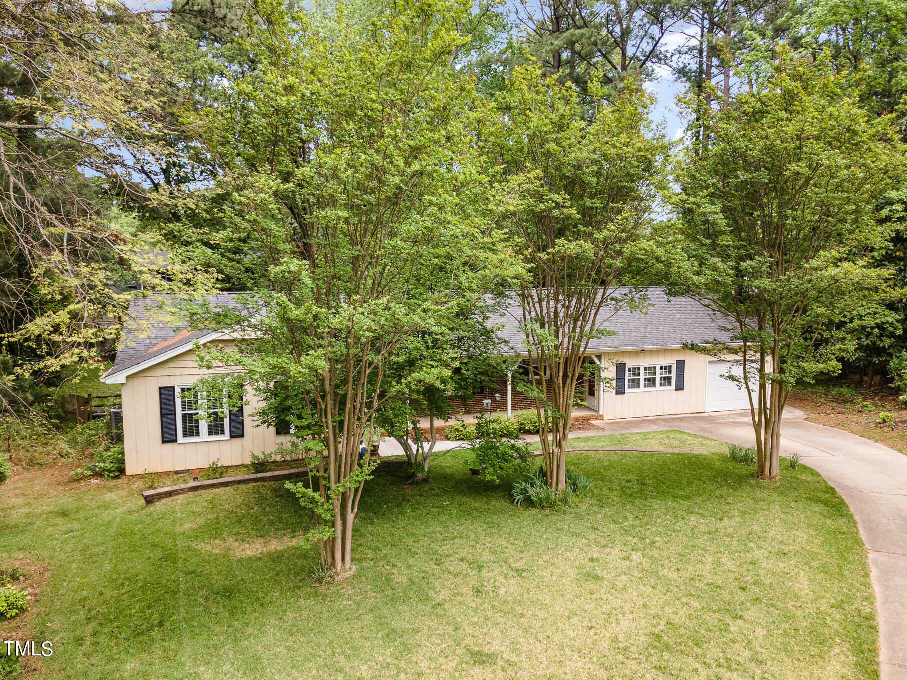4100 Stranaver Place Raleigh, NC 27612 - Photo 8 of 43 front view of a house with a yard