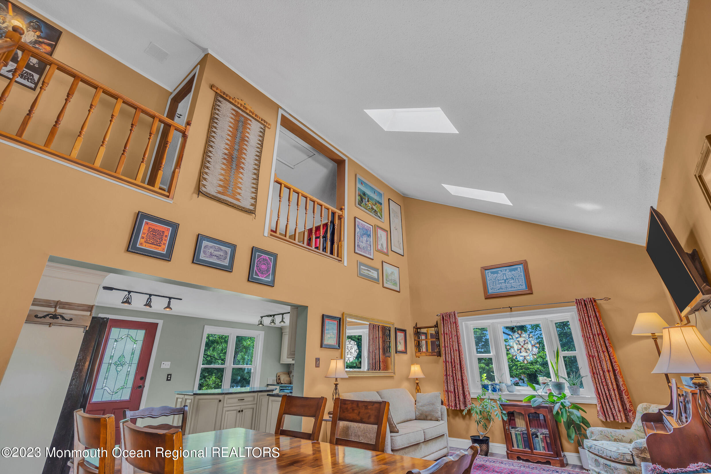 37 Freehold Road Jackson, NJ 08527 - Photo 12 of 80 4 (5)