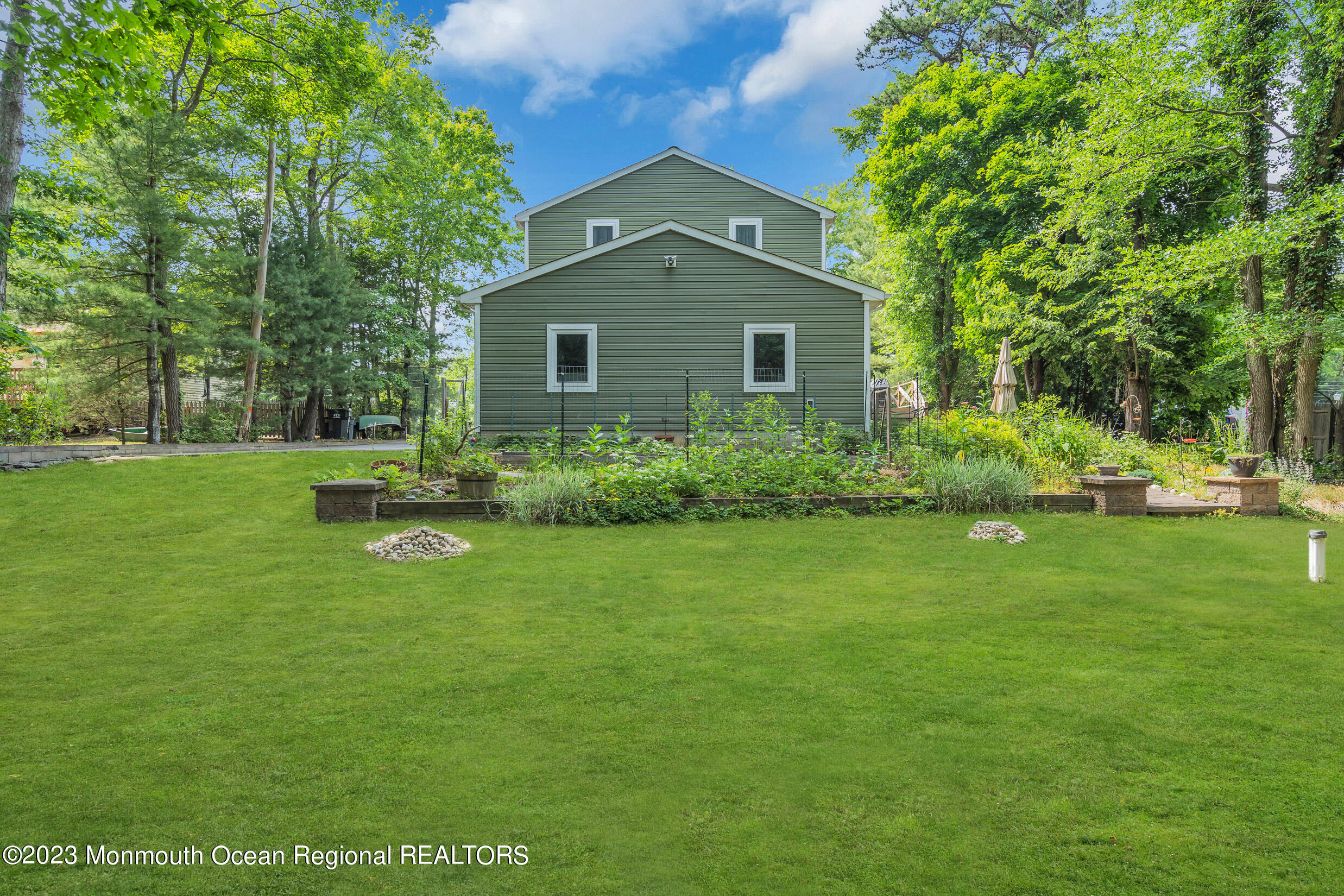 37 Freehold Road Jackson, NJ 08527 - Photo 57 of 80 8 (13)