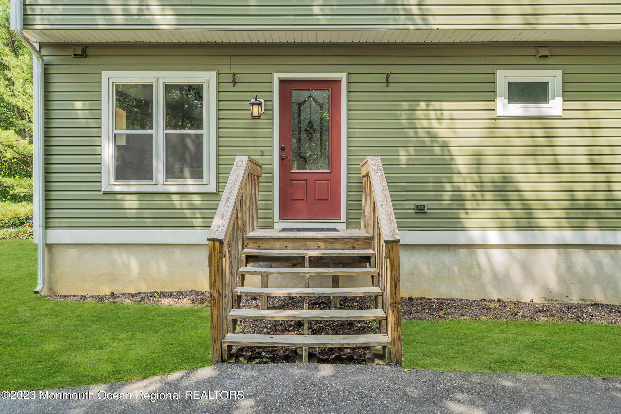 37 Freehold Road Jackson, NJ 08527 - Photo 7 of 80 2