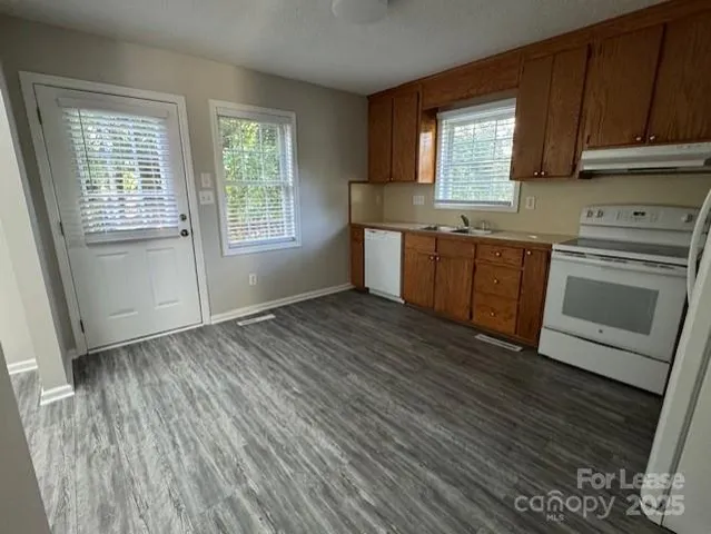 $1,150 | 507 West 22nd Street, Unit B, Kannapolis, NC 28081