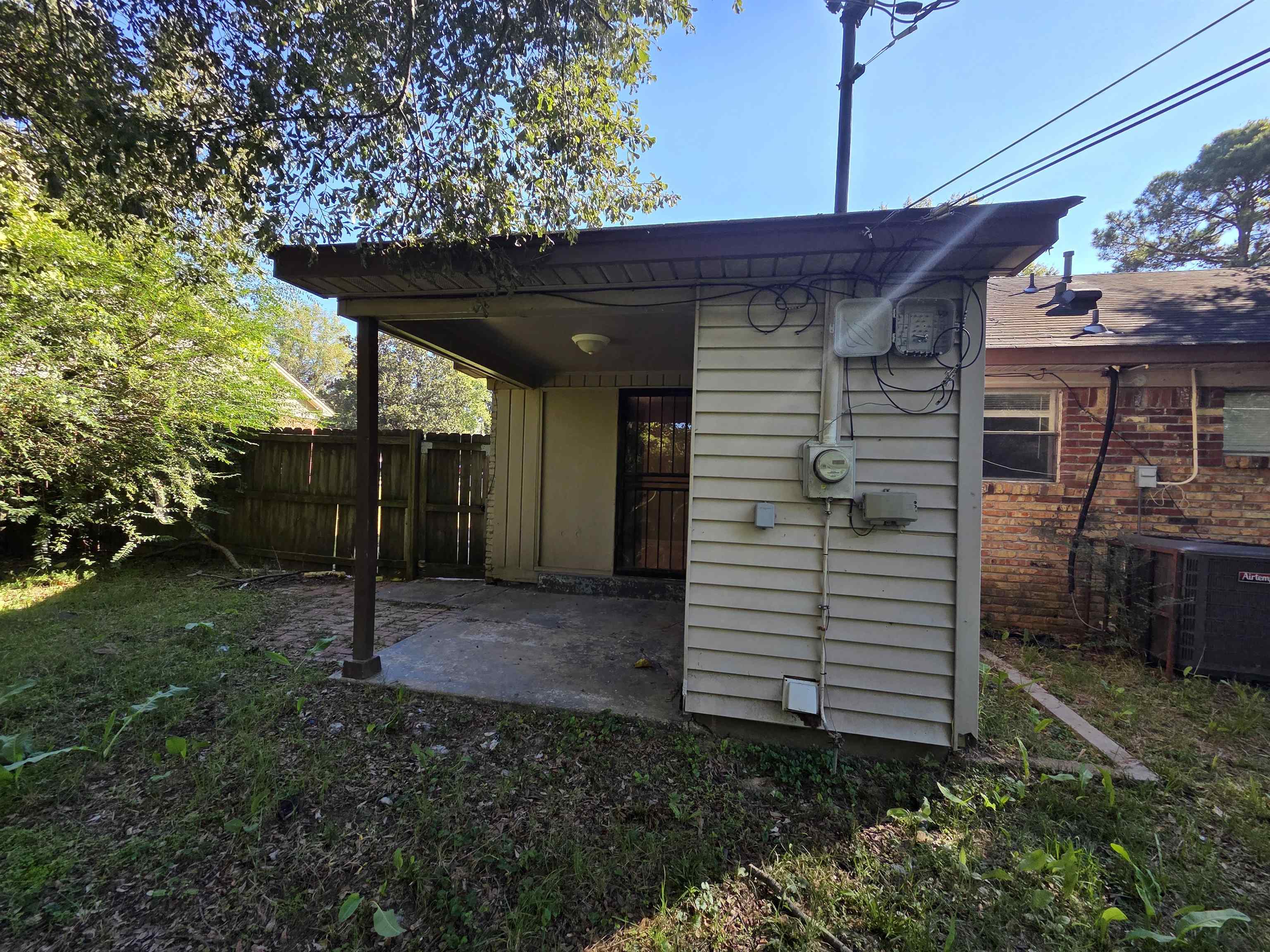 4573 Appleville Street Memphis, TN 38109 - Photo 22 of 22 View of outdoor structure