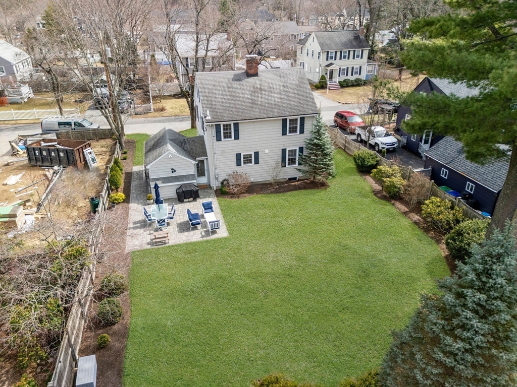 20 Pilgrim Road Reading, MA 01867 - Photo 32 of 35