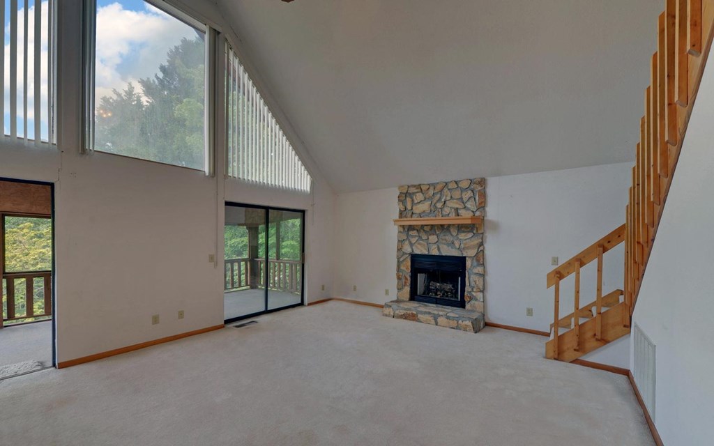 215 Black Bear Ridge Murphy, NC 28906 - Photo 11 of 39