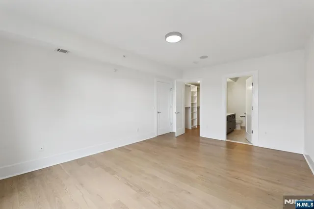 $949,000 | 209-211 Hackensack Plank Road, Unit 5B, Weehawken, NJ 07086