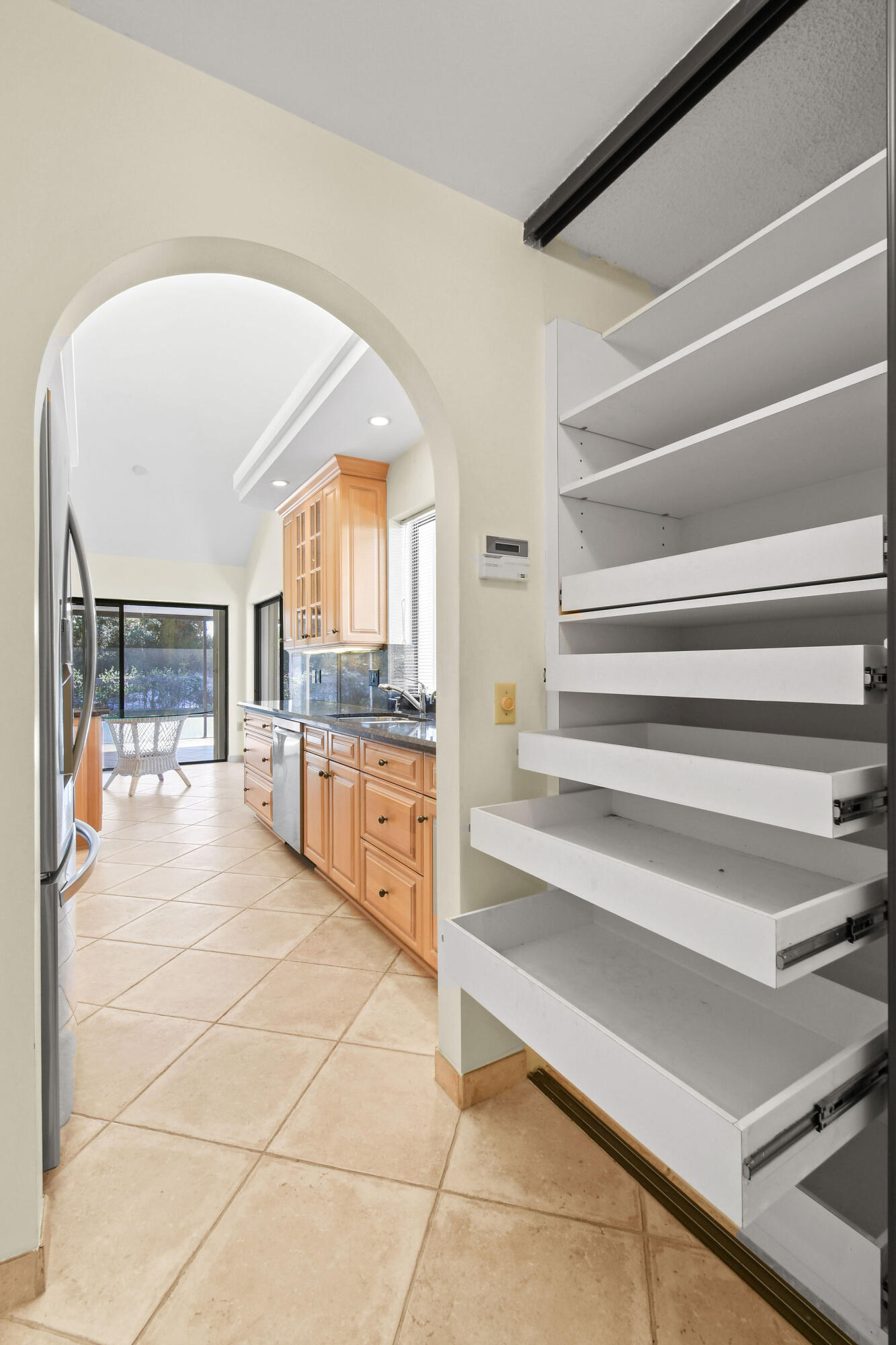 247 Ridge Road Jupiter, FL 33477 - Photo 8 of 28 247RidgeRd-Sept2025(26)