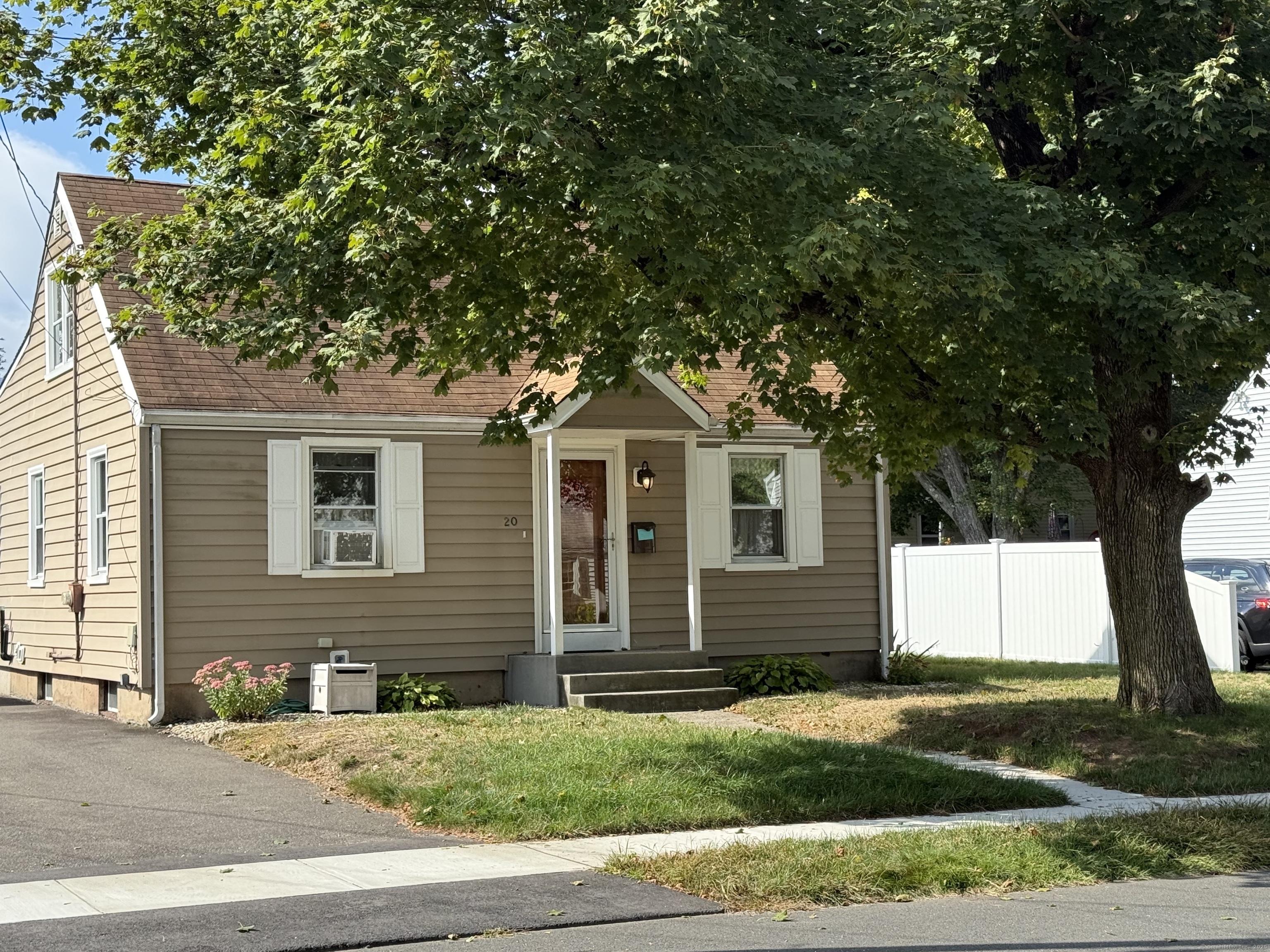 20 MacArthur Road Plainville, CT 06062 - Photo 1 of 1 Gallery Image 1
