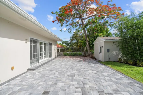 $3,975 | 3600 Westview Avenue, West Palm Beach, FL 33407