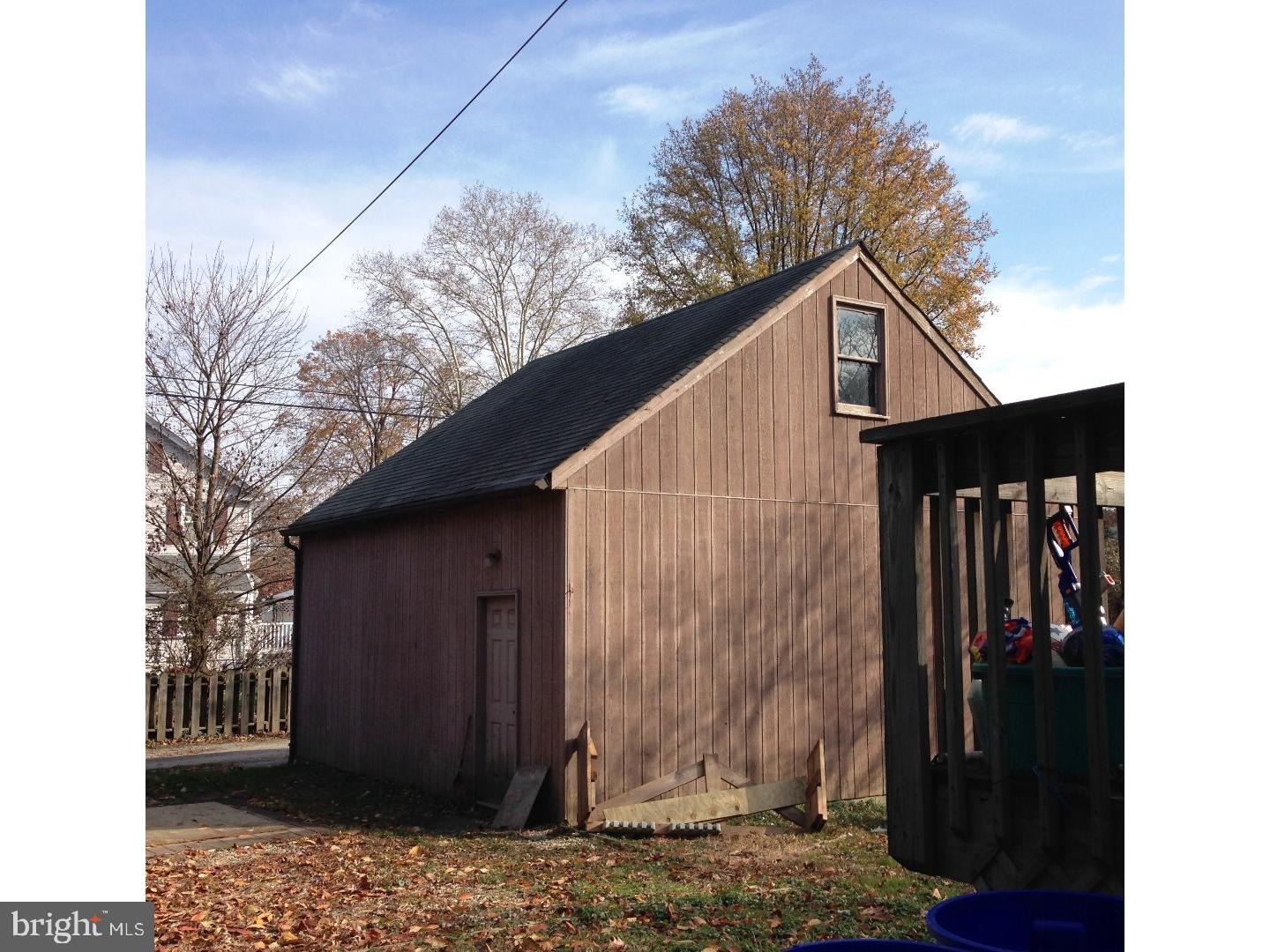 9 Ridley Avenue Aldan, PA 19018 - Photo 4 of 20 Garage