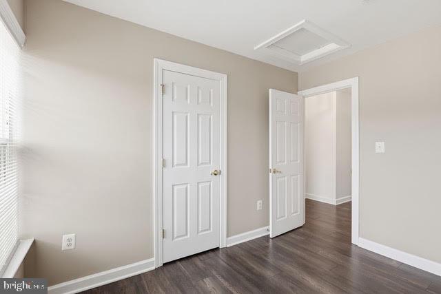 15683 Avocet Loop Woodbridge, VA 22191 - Photo 19 of 38 an empty room with wooden floor and closet area