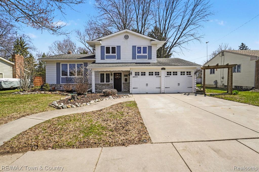 527 Spring Lane Flushing, MI 48433 - Photo 30 of 39
