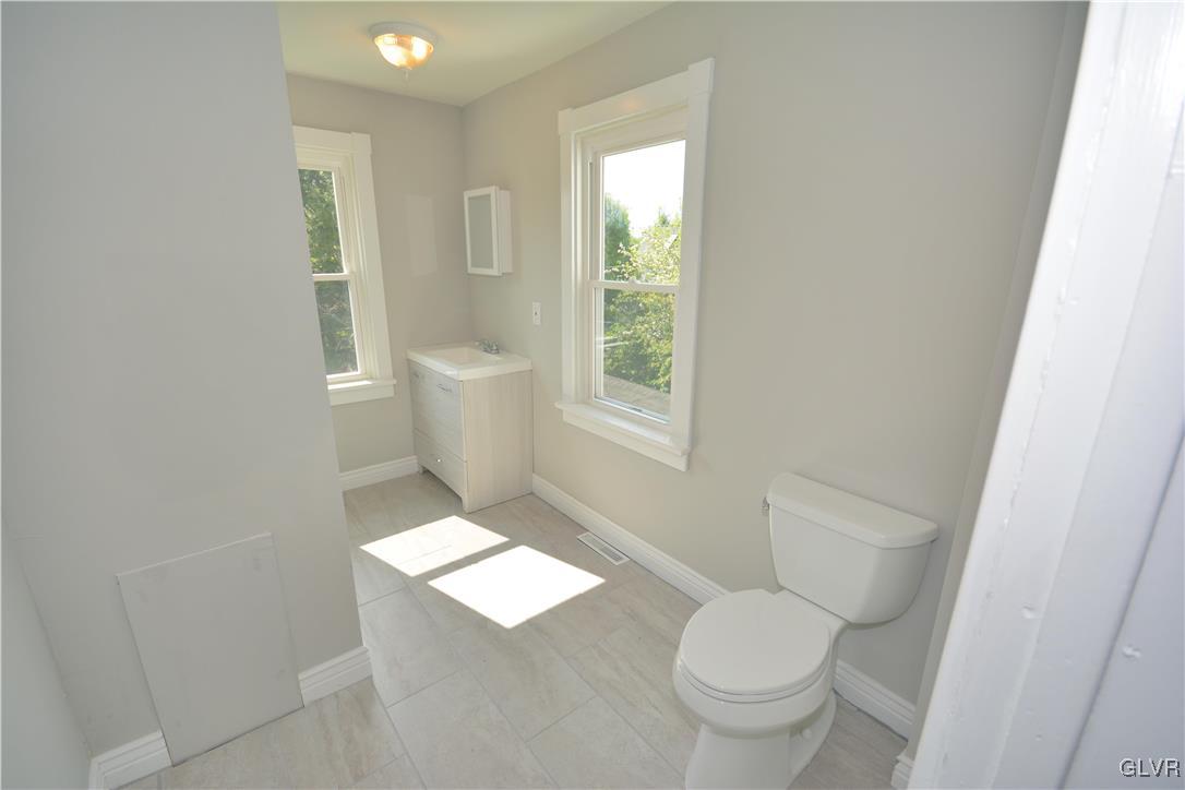 1702 Mitman Road Easton, PA 18040 - Photo 11 of 18 Gallery Image 11