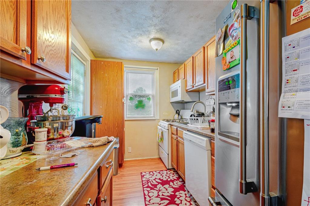 4017 Home Street West Mifflin, PA 15122 - Photo 5 of 6 Gallery Image 5