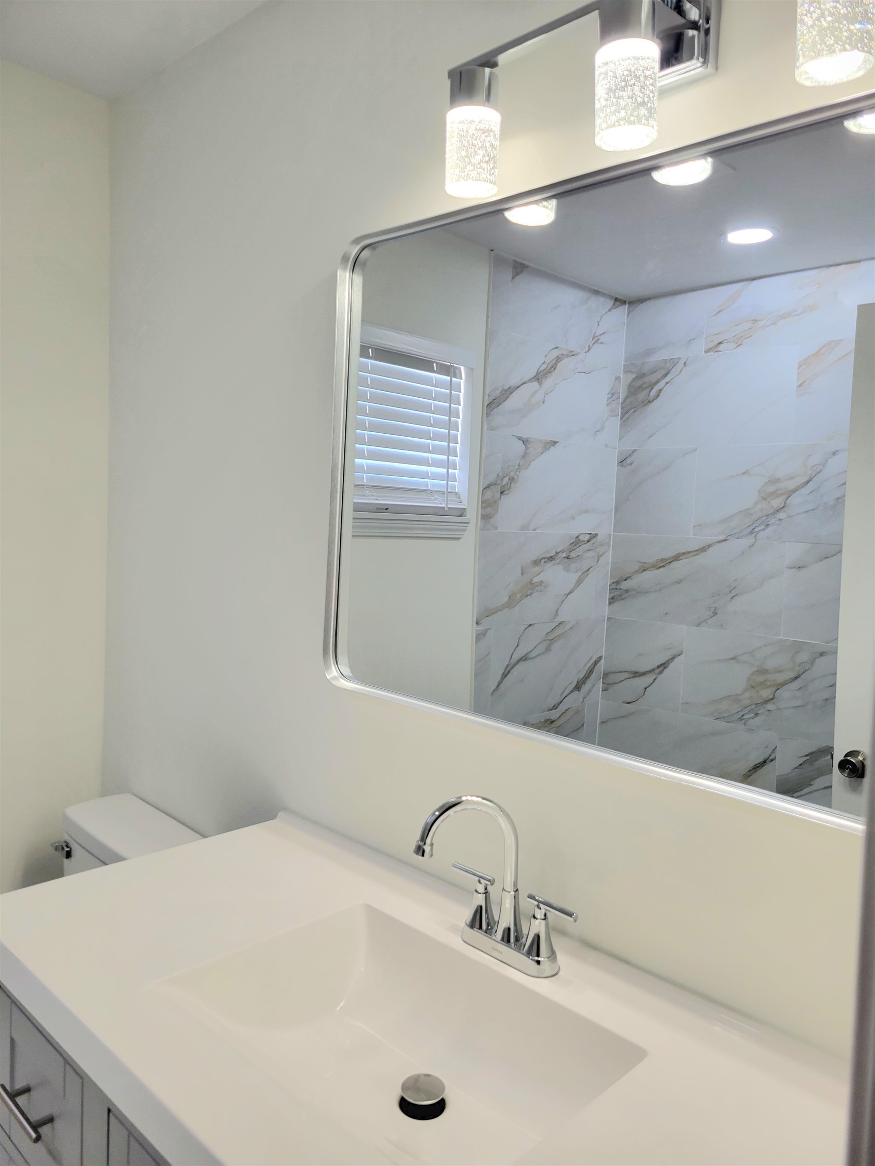 251 East Mitchell Road Memphis, TN 38109 - Photo 19 of 24 Bathroom with vanity and toilet