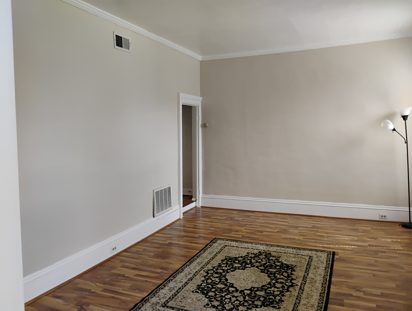 903 Ridge Road, Unit 2 Wilmette, IL 60091 - Photo 5 of 16