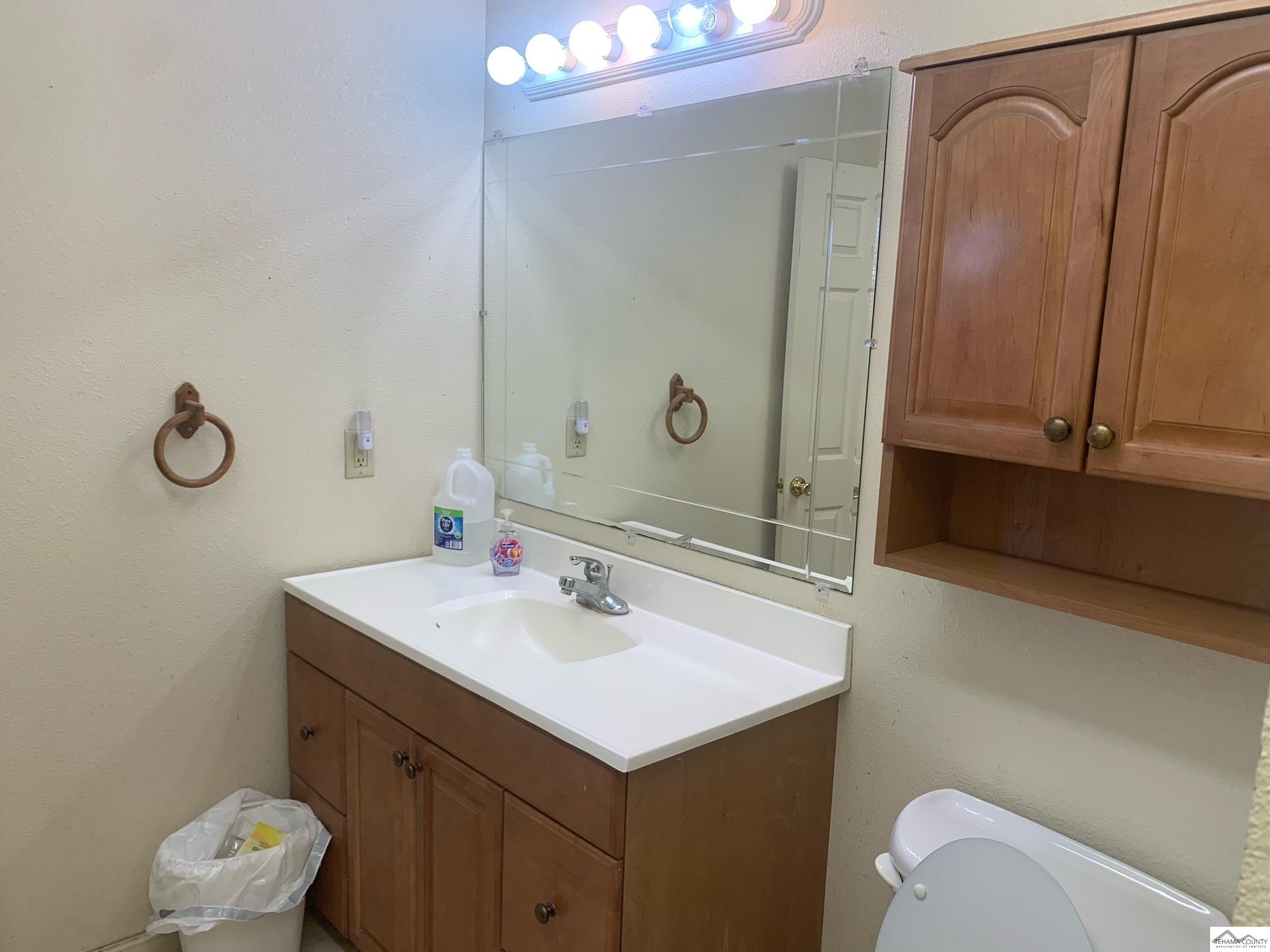 901 Pear Street Corning, CA 96021 - Photo 8 of 8 Gallery Image 8