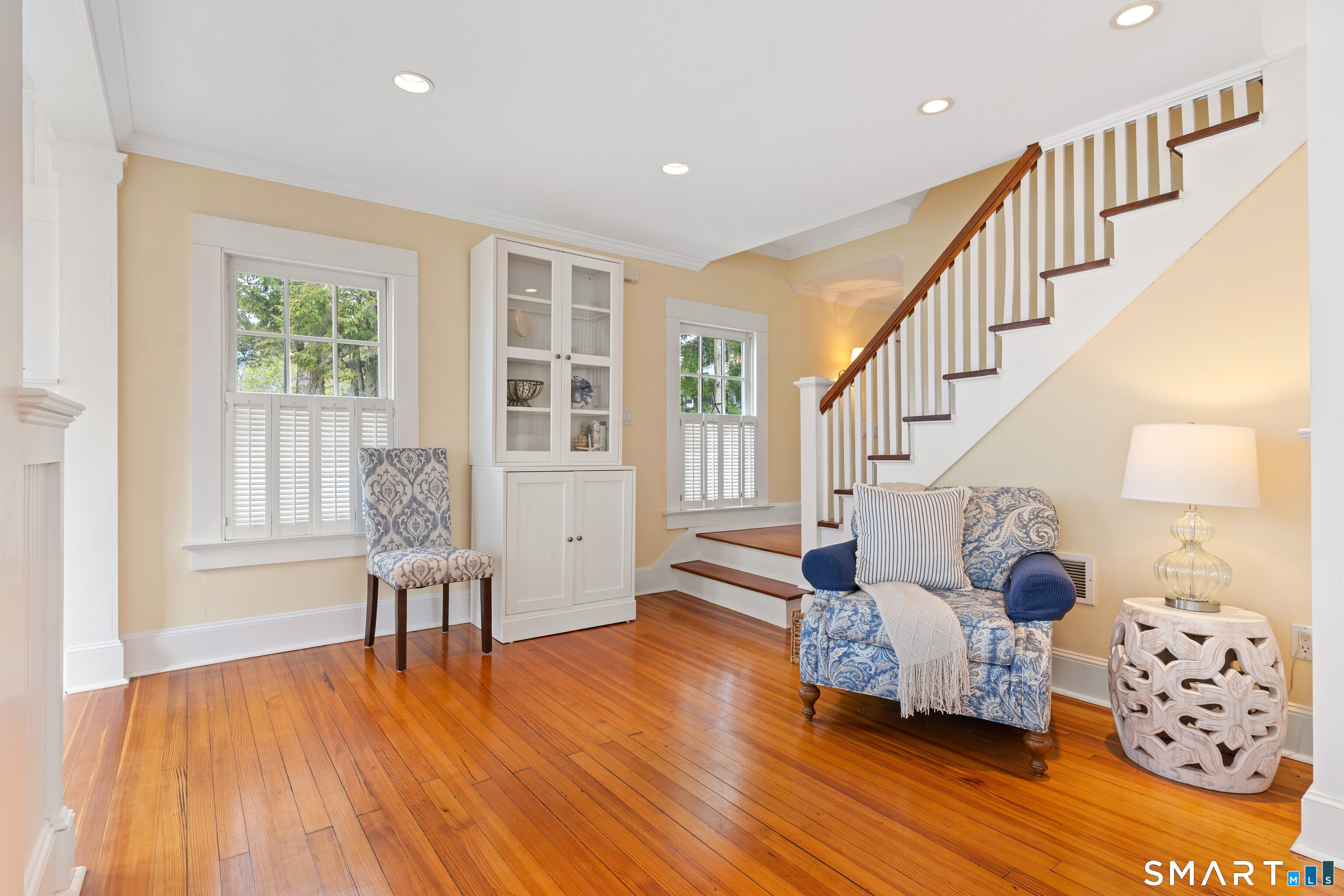218 Totoket Road Branford, CT 06405 - Photo 8 of 37