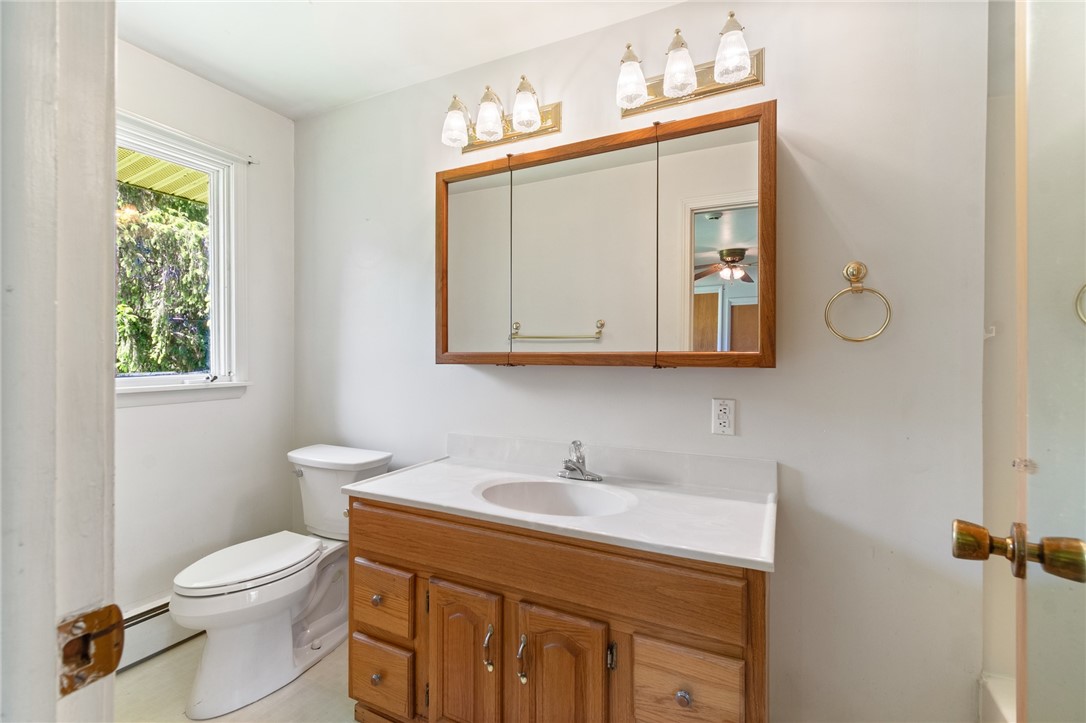 6075 Arbor Road Ontario, NY 14519 - Photo 18 of 27 Master Bath