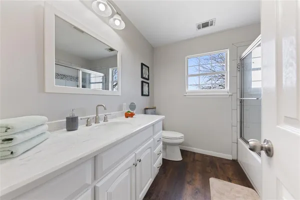 $999,999 | 3101 Sunrise Court, Granbury, TX 76048