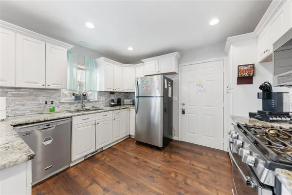 $999,999 | 3101 Sunrise Court, Granbury, TX 76048