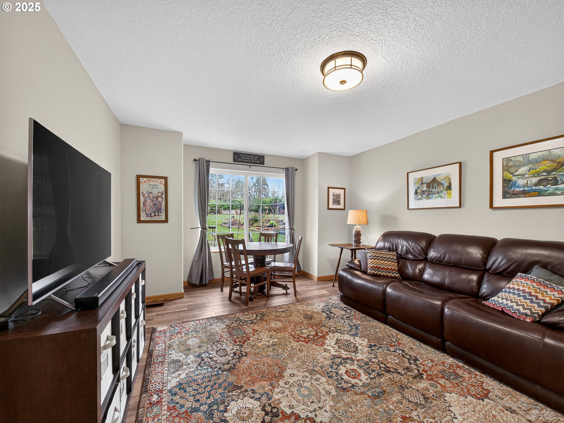 12345 South Fox Road Molalla, OR 97038 - Photo 8 of 48 Family Room