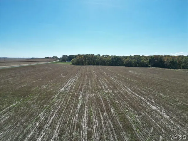 $1,407,600 | 171 Red Ball Trail, Coffeen, IL 62017