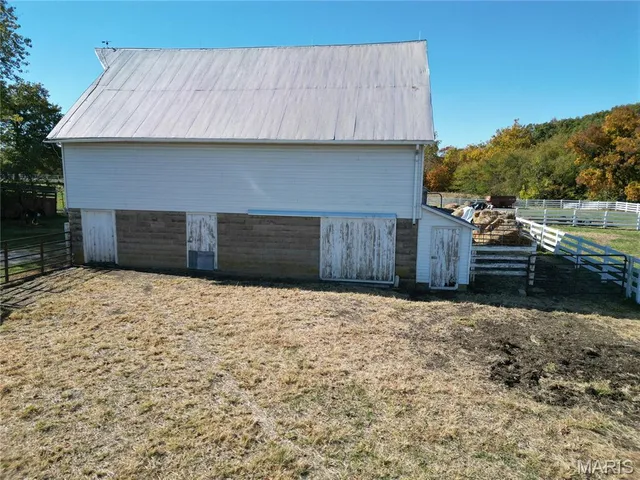 $1,407,600 | 171 Red Ball Trail, Coffeen, IL 62017