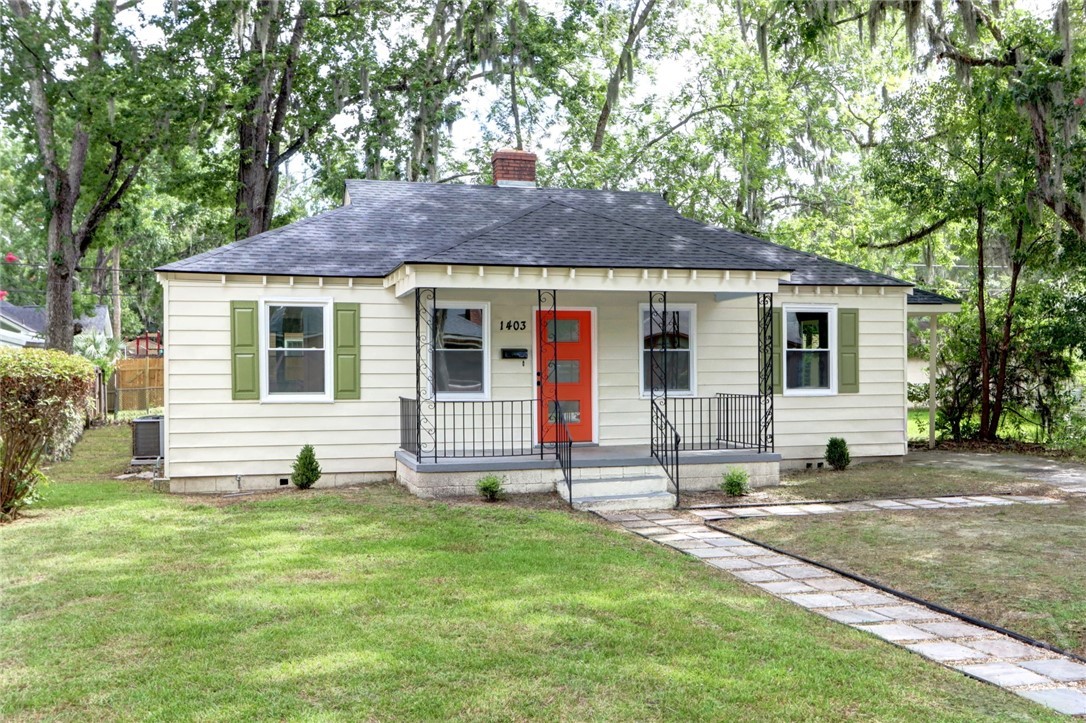 1403 East 40th Street Savannah, GA 31404 - Photo 2 of 38