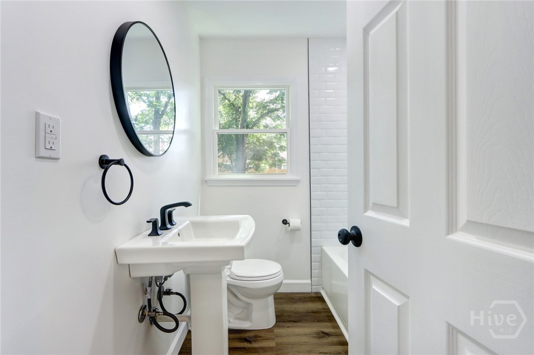 1403 East 40th Street Savannah, GA 31404 - Photo 22 of 38