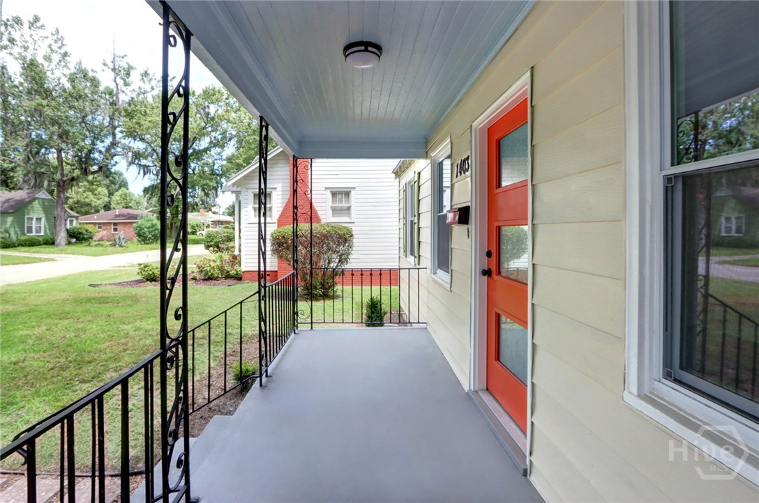 1403 East 40th Street Savannah, GA 31404 - Photo 4 of 38