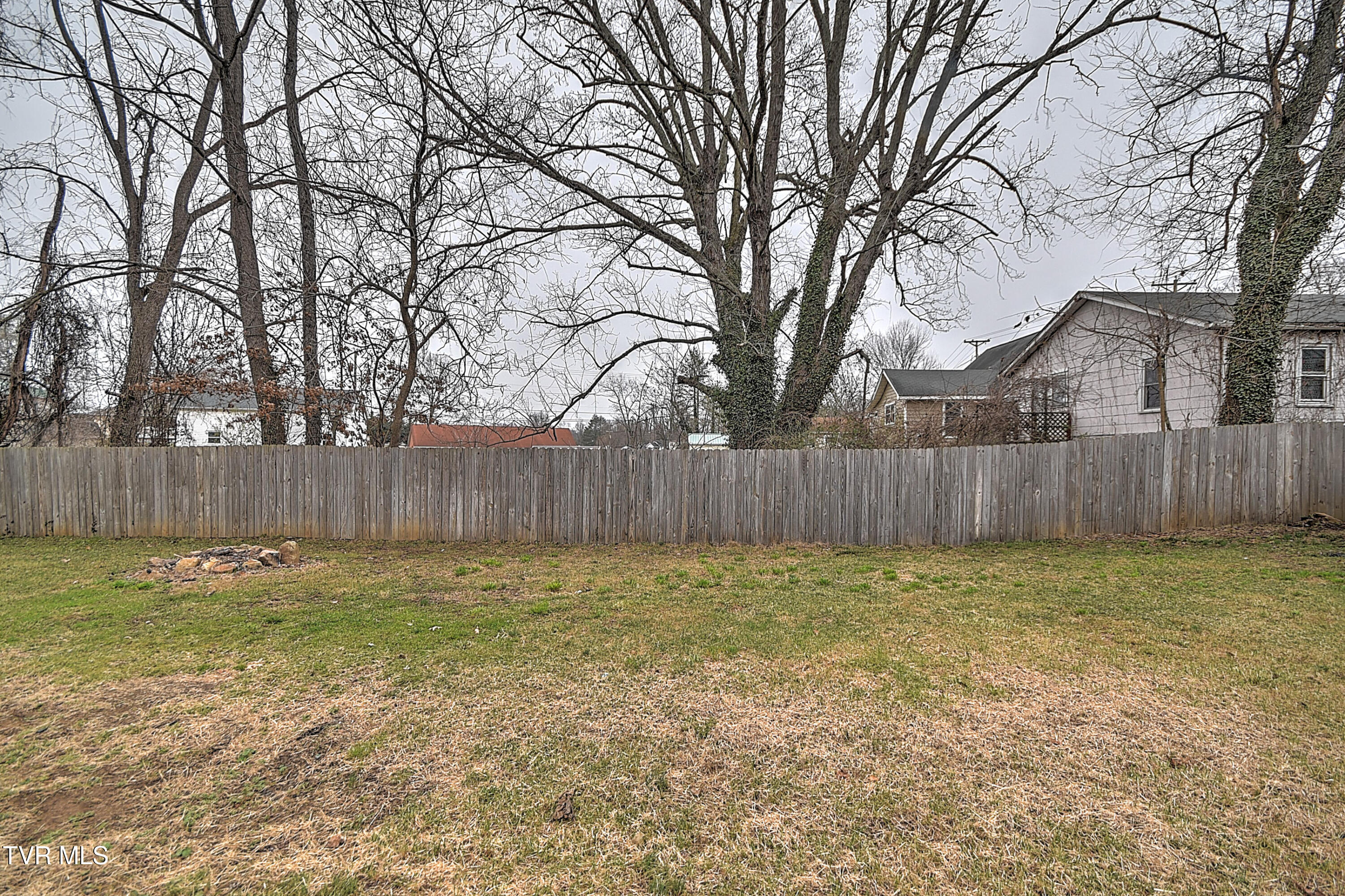 2125 Randolph Street Bristol, VA 24201 - Photo 19 of 19 2125 Randolph VT-25